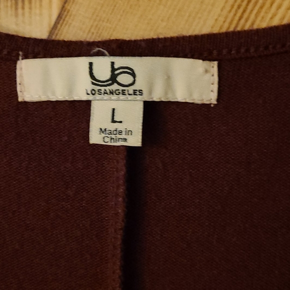 Sweater - Picture 4 of 5